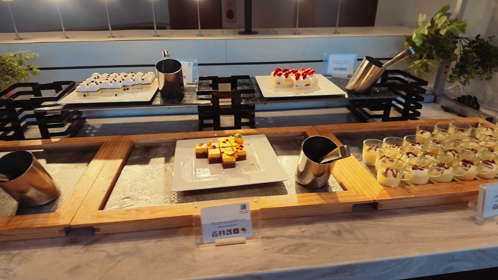 神戸ベイシェラトンホテル&タワーズの朝食ブッフェのデザートコーナー